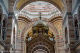 <center>La Basilique Cathédrale Sainte-Marie-Majeure</center>Le ciborium. Vue arrière.