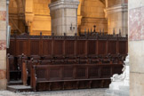 <center>La Basilique Cathédrale Sainte-Marie-Majeure</center>Le presbytérium. Les stalles.