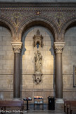 <center>La Basilique Cathédrale Sainte-Marie-Majeure</center>Le transept Est. Statue de saint Joseph.