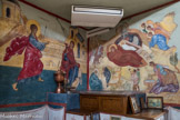 Saint Irénée. <br> Les fresques relatant la vie du Christ sont faites sur de la chaux : l'Annonciation et la Nativité.