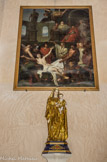 <center>Eglise Saint Laurent</center>Le Martyre de Saint Laurent, copie d'Eustache Le Sueur par Jacques Ignace Parrocel. Statue de la Vierge à l'Enfant, XIXe siècle.