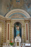 <center>Chapelle des Trinitaires</center> Une Vierge à l'Enfant, et au-dessus, le triangle de la Trinité.