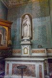 <center>Saint Joseph intra muros. </center> Autel de St Thérèse d'Avila. Statue du sculpteur Auguste Cornu.