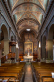 <center>La nef. </center>L'ornementation des trois nefs est due aux peintres Claverie et Edouard Dufour.