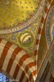 <center>Les pendentifs de la première coupole</center>A la sortie de l'arche de Noé, l'arc en ciel est le signe de l'alliance que Dieu conclut avec l'humanité. Arc-en-ciel dont le fruit est le souvenir de l'alliance du seigneur : saint Bernard (+ 1153).
