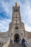 <center>Notre-Dame de la Garde</center>Entrée de la crypte.