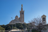 <center>Notre-Dame de la Garde</center>On peut aussi y arriver par la montée des oratoires.