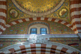 <center>Chapelle saint Joseph.</center>Au sommet de chaque arc des chapelles se trouve un mascaron.