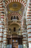 <center>Notre-Dame de la Garde</center>L'entrée de la basilique.