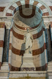 <center>Chapelle de saint Joseph.</center>Statue de saint Joseph, elle aussi réalisée et offerte en 1886 par le sculpteur et mécène marseillais Jules Cantini .