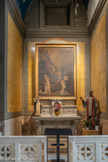 <center>L'église de La Trinité. </center> Chapelle de l'ordre de la Très Sainte Trinité. Au fond de cette chapelle se trouve un tableau de Théophile Henri Mayan dit Théo Mayan, représentant Saint Jean de Matha et saint Félix de Valois.