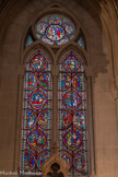 <center>Eglise des Réformés ou de saint-Vincent-de-Paul. </center>Chapelle de l'abside du bas-coté droit. Chapelle de Saint Vincent de Paul. La vie du Saint. A gauche, de haut en bas : Il garde ses moutons, il est ordonné prêtre, il capturé par les barnaresques, il se sauve après avoir été vendu, il soigne des malades,  il devient en 1610 aumônier de l'ancienne reine de France Marguerite de France,  il devient le curé de Saint-Sauveur-Saint-Médard à Clichy, il confesse Louis XIIi à  sa mort. A droite :  il s'occupa d'enfants abandonnés, en 1619 il est nommé aumônier général des galères de Marseille, rencontre avec Urbain VIII, En 1648 il fonde l'œuvre des 