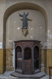 <center>Eglise Saint Théodore. </center>Statue de St Joseph de Cupertin. C'est un moine franciscain italien célèbre pour les récits de ses lévitations et ses miracles.