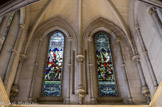 <center>Cathédrale Américaine de la sainte Trinité. </center> De beaux vitraux illustrent, entre autre, deux grands cantiques hérités de l'église primitive: le Venite sous le porche de l'entrée; et le Te Deum dans l’église elle-même.