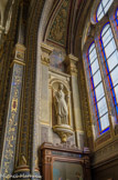 <center>Saint Eustache</center> La chapelle Sainte-Cécile. En bas, Le Mariage de la Vierge (1858), tableau de Léon Brunel-Roque. Statue de sainte Cécile (XIXe siècle)