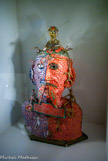 <center>Le cyclop.</center>Le CycLop de Jean Tinguely abrite des oeuvres de : Eva Reppli ; Arman ; PhiLippe Bouveret ; césar ; Bernhard Luginbühl ; Seppi Imhof ; Pierre Marie Le Jeune ; Giovanni Podestà ; Jean Pierre Raynaud ; Larry Rivers ; Niki de Saint Phalle ; Jesus Rafael Soto ; Daniel Spoerri ; Rico Weber.