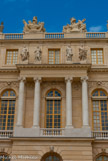 <center>Les jardins de Versailles.</center> Façade ouest, au niveau du salon de la Paix..