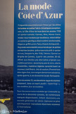 <center></center>Fréquentée essentiellement l’hiver par des élites fortunées en quête d'abris climatiques exception¬nels, la Côte d’Azur se mue dans les années 1920 en station estivale. Cannes, Nice, Monte-Carlo, rendez-vous mondains par excellence, voient défiler un vestiaire spécifique alliant confort, fonctionnalité, élégance, griffé Lanvin, Patou, Chanel, Schiaparelli... De grands noms bientôt concurrencés par de petites entreprises locales : précurseurs du prêt-à-porter de luxe, Delapierre, dès 1928, Tiktiner, Texmer ou Brigitte de Cannes, à partir des années 30-40, offrent aux clientes une alternative originale aux modèles parisiens : dynamisme, joie de vivre, coloris ensoleillés, matières légères caractérisent ce nouveau Look Riviera, chic et couture. Promotrices delà région Sud, ces marques donneront naissance, après-guerre, à une économie locale florissant