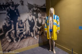 <center></center>Cercle des Nageurs de Marseille.
Peignoir et maillot de bain de water-polo. Peignoir : édition 1921-2021 pour le centième anniversaire du club.
Maillot : fin des années 2000
Prêt Yann Vernoux, joueur (1992-2012) et capitaine (2004-2007