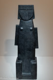 <center>JEANNE BONNEFOY-MERCURIALI </center>(1980, vit en France). Collection de l'artiste. Terre cuite. <br>Buste de femme et Corps de femme sont les deux premières sculptures réalisées par l'artiste au Yémen en 2008, à partir de pièces archéologiques découvertes lors de visites au musée de Sanaa.
