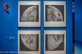 <center>Photographies lunaires </center>Quart nord du premier quartier ; quart sud du premier quartier ; quart nord du dernier quartier ; quartier sud du dernier quartier. Maurice Loewy, Pierre Puiseux, Charles Le Morvan. Paris, France. 1899-1900. Héliogravures.Bibliothèque de l’Observatoire de Paris.