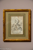 <center>Portrait de Nicolas-Claude Fabri de Peiresc. (1580 - 1637)</center>D'après Claude Mellan
Abbeville, 1698 - Paris, 1688.
1630, pierre noire sur vélin.
Nicolas-Claude Fabri de Peiresc qui fut conseiller au parlement de Provence, est par excellence la figure du savant humaniste. Ses centres d'intérêt sont multiples, astronomie, sciences naturelles, histoire, archéologie, art. Son cabinet est un des plus riches d'Europe réunissant livres, œuvres d'art, spécimens d'histoire naturelle, monnaies, tableaux, dessins et gravures, Il correspond avec plus de 1300 personne dans toute l'Europe et l'Empire ottoman, C'est chez lui en 1636-1637 que Claude Mellan grave ses fameuses cartes de la lune et dessine le portrait de son hôte. Cette copie ancienne du portrait de Peiresc r