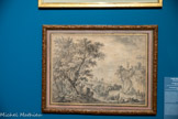 <center>Personnages au bord d'une rivière</center>Joseph-Antoine David, dit David de Marseille. Marseille, 1725 - 1789

1787?
Plume et encre noire, lavis gris et brun sur papier
David de Marseille, figure discrète mais influente de l'Académie de Marseille, excelle dans l'art du paysage peuplé de figures animées. Ces deux dessins illustrent son habileté à composer des scènes vivantes dans une nature sublimée : les troncs noueux et le feuillage dense structurent l'espace, tandis que les lavis créent la profondeur et les jeux d'ombres. Sa vision à la fois naturaliste et poétique du paysage révèle l'influence du travail d'artistes du XVIIe siècle, comme Salvator Rosa ou Claude Lorrain.