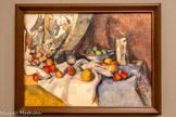 <center>Nature morte aux pommes et melons</center>1895-1898.
Huile sur toile.
États-Unis, New York (NY), The Museum of Modem Art, Collection Lillie P. Bliss, 1934.