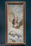 <center>Don Quichotte et la mule morte</center>Honoré Daumier.
France, 1867 Huile sur toile.
Musée d’Orsay, Paris, Donation baronne Eva Gebhard- Gourgaud, 1965. <br>
Dans la montagne, don Quichotte et Sancho trouvent des paquets avec du linge précieux, des écus, des poèmes, puis, un peu plus loin, le cadavre de la mule qui les a portés. C’est le début d’une aventure romanesque. La composition d’Honoré Daumier s’inspire d’une gravure de Gustave Doré qui place la mule morte au premier plan. Mais les silhouettes énigmatiques des personnages à l’arrière-plan semblent se diluer jusqu’à l’épure : le comique du duo romanesque cède le pas à une vibration fantomatique. Dans une gravité silencieuse, l’aventure continue. À suivre...