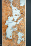 <center>Méditerranées : inventions et représentations</center>La Méditerranée, dont les rivages sont aujourd’hui partagées entre 22 pays, est depuis l’Antiquité un lieu de circulations et d’échangés de conflits et d’affrontements. L’exposition Méditerranée à comme point de départ le caractère pluriel et insaisissable des mondes méditerranéens, sur lesquels l’intérêt des artistes et des savants s’est Particulièrement porté depuis le 17e siècle. Ils les ont observés, étudiés et représentés, contribuant à façonner des images multiples : leurs créations et les objets qu’ils ont rapportés ont nourri les collections des musées, qui ont à leur tour participé à cette fabrique des imaginaires de la Méditerranée et à l’invention d’identités complexes.