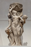 <center>Les Trois Grâces</center>Modèle de statuette pour horloge.
Milieu du 20e siècle, France. 
D’après un original de la 2de moitié du 18e siècle. Plâtre moulé. Mucem, Marseille, fonds de la manufacture Samson.