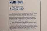 <center>PEINTURE</center>Faire croire
Les œuvres peintes n’ont pas seulement une valeur esthétique ou décorative. Présente dans l’espace domestique et dans l’espace public, la peinture endosse plusieurs fonctions dans les domaines de la religion - pour encourager et soutenir la foi - comme dans ceux du divertissement ou du commerce. Par son pouvoir d’imitation, elle crée l’illusion et séduit.
Dans les collections du Mucem, les peintures dites « de chevalet » côtoient le graffiti, les objets usuels ornés ou les décors de boutiques. Les œuvres et objets tantôt réutilisent des poncifs, des motifs répétés, tantôt laissent place à une part d’originalité et de création, situant ces productions au carrefour des pratiques artisanale et artistique.