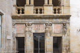 <center>Castres. L'hôtel Poncet</center>L'hôtel Poncet date du XVIIe siècle, construit par Abel du Ligonier, grand-père du feld-maréchal protestant John Ligonier expatrié en Angleterre à la Révocation de l'édit de Nantes.