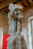 <center>Cordes-sur-ciel. Musée Charles Portal.</center>On trouve aussi le *second centurion avec sa lance, mais sans la tête.