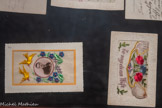 <center>Cordes-sur-ciel. Musée dela  broderie. </center>Cartes postales en soie datant de la
Première Guerre mondiale et brodées
par les femmes de Cordes.