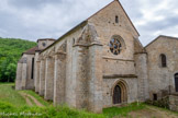 <center>Abbaye de Beaulieu-en-Rouergue  </center>L'abbaye est fortement affectée par les guerres de religion. Elle est mise à sac par les protestants en 1562 et le cloître ainsi que la porterie sont détruits. Aux XVIIe et XVIIe siècle des travaux de reconstruction et modernisation sont entrepris sous la direction des abbés commanditaires et deux des galeries reçoivent des voûtes d'arêtes.

Lors de la Révolution française, les ordres monastiques sont dissous et l'abbaye est vendue comme bien national en 1791 et transformée en ferme. Une partie des bâtiments est démantelée.

La toiture est arrachée en 1840. Pour tenter de sauver l'église, la commune de Ginals vota sa conservation et son adoption comme église paroissiale. Malgré l'appui de l'administration diocésaine et départementale, elle fut sur le point d'être démontée pour être reconstruite à Saint-Antonin. Mais Prosper Mérimée dénonce l'absurdité du projet et il est finalement abandonné.