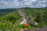 <center>Najac : Forteresse Royale. </center>Le village de Najac vu de l’esplanade du Sénéchal