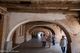 <center>Lisle-sur-Tarn</center>La place Paul Saissac. Les couverts.