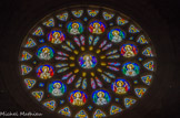 <center>San Sebastian</center>Eglise Saint Vincent. Les vitraux qui décorent l'église datent du début du XXème siècle et ont été créés par l'artiste de Biarritz Maumejean.