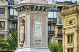 <center>San Sebastian</center>Statue du grand amiral