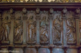 <center>Lescar</center>La cathédrale Notre-Dame. St Philippe, st Barthélémy, st Jacques le Majeur, st Jean, st Thomas, st Jacques le mineur,