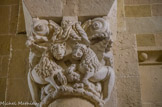 <center>Lescar</center>La cathédrale Notre-Dame.  Daniel dans la fosse aux lions.