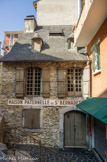 <center>Lourdes.</center>La Maison Paternelle dit « Moulin Lacadé » fut la maison des parents de Bernadette après les apparitions. Elle fut offerte par l’Abbé Peyramale, curé de la paroisse.