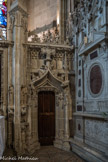 Eglise Saint-Seurin. Chapelle de Notre dame de la Rose.<br> Porte de la sacristie 15e.