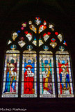<center>Chapelle Beaucaire. </center> Fondée par Pierre de Beaucaire, chanoine de la cathédrale. Vitrail des Docteurs de l'Églises : Ambroise et Augustin en évêques (première et troisième lancettes), Grégoire le Grand en pape (dernière lancette) et Jérome en cardinal (deuxème lancette). Au dessus des lancettes, un Jugement Dernier. Milieu XVe.
