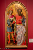 <center>Le musée des Beaux-Arts de Dijon</center>GIOVANNI DI MARCO.
Florence (Italie), 1385 - Florence, 1437.
SAINT MICHEL ET SAINT BARTHÉLEMY.
Vers 1434. Tempera sur bois.
Ce peintre a été chargé du décor de la chapelle des Scali, à l'église Santa Trinita de Florence. Il manifeste dans ces éléments de polyptyque un goût pour les recherches graphiques et donne une certaine puissance à ses figures.