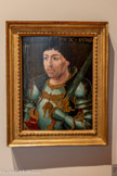 <center>Le musée des Beaux-Arts de Dijon</center>PORTRAIT DE CHARLES LE TÉMÉRAIRE, DUC DE BOURGOGNE.
DIJON, 1433 - PRÈS DE NANCY, 1477 ; DUC DE 1467 À 1477.
Huile sur bois (chêne).
Ce panneau porte la date de 1474, année où Charles le Téméraire, en armure, fit sa « Joyeuse Entrée » à Dijon. Une étude datant le bois du milieu du XVIe siècle indique qu'il s'agit d'une copie ou d’un portrait rétrospectif