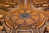 <center>Notre-Dame de Bon-Port. </center>  Un remarquable parquet marqueté visible dans le chœur, de l'atelier MARGOT.