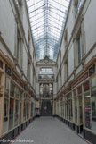 <center>Le Passage Pommeraye. </center> Premier niveau. Galerie de la Fosse.