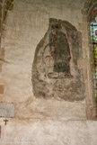 <center>Saint Porchaire. </center>Des fresques de l'époque, représentant le Christ et les Apôtres, ont été redécouvertes en 1951 ; elles sont aujourd'hui presque illisibles.